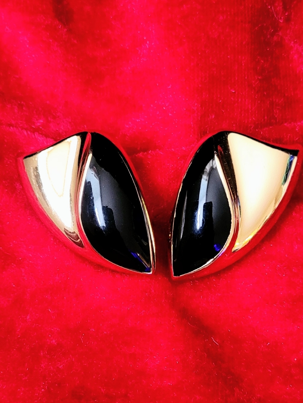 Vintage Christian Dior Copyright Gold and Black Statement Clip-On Earrings 1980s - Picture 6 of 12